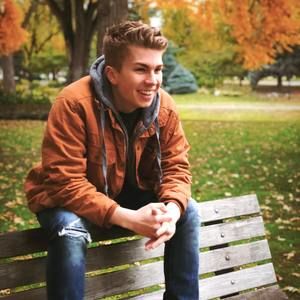 Meet your Posher, Alec